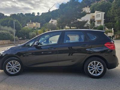BMW 218d Active Tourer (2018) – Spanish registration – Very well maintained