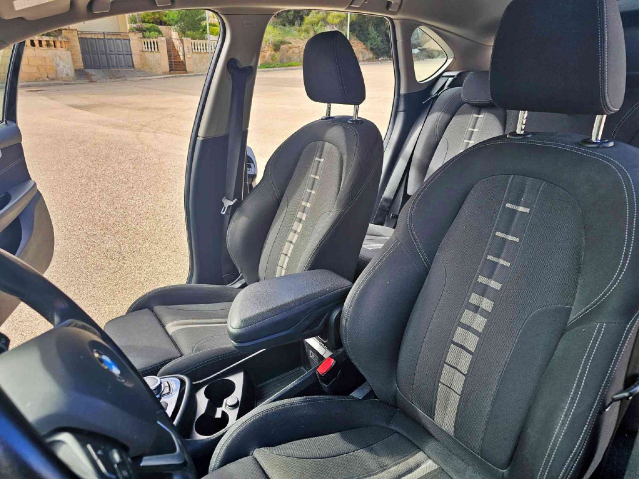 BMW 218d Active Tourer (2018) – Spanish registration – Very well maintained