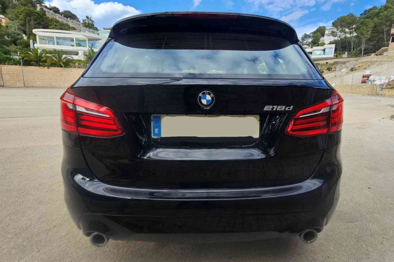 BMW 218d Active Tourer (2018) – Spanish registration – Very well maintained