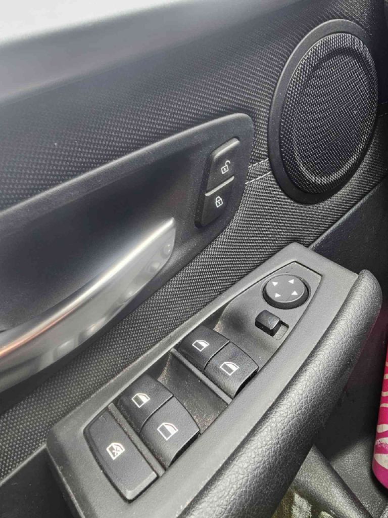 BMW 218d Active Tourer (2018) – Spanish registration – Very well maintained