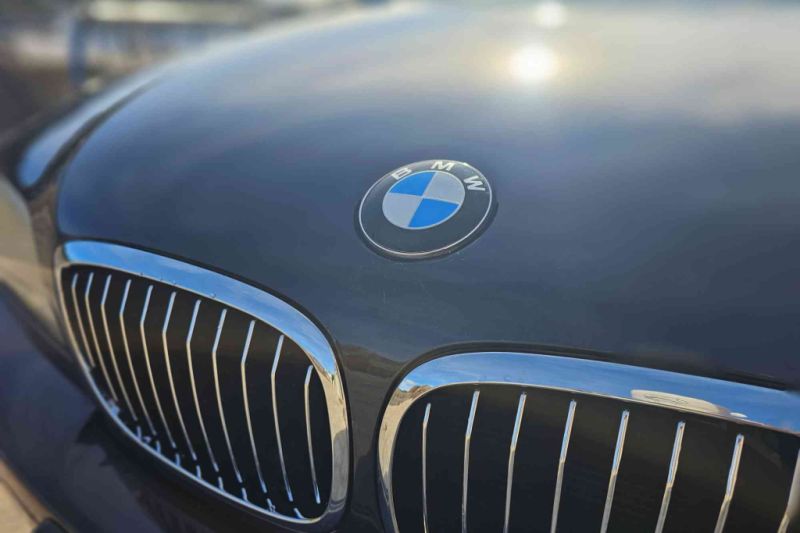 BMW 325Ci Convertible (2005) – Spanish Registration – Top Condition – €7,990 negotiable