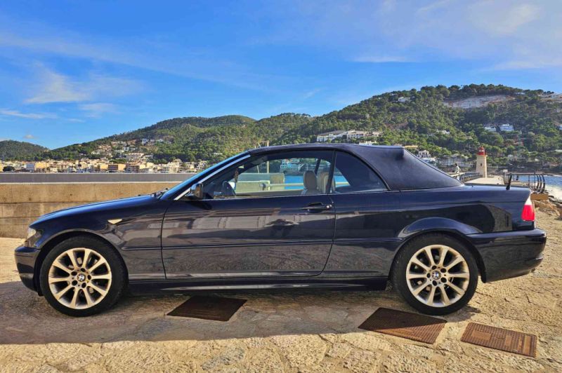 BMW 325Ci Convertible (2005) – Spanish Registration – Top Condition – €7,990 negotiable