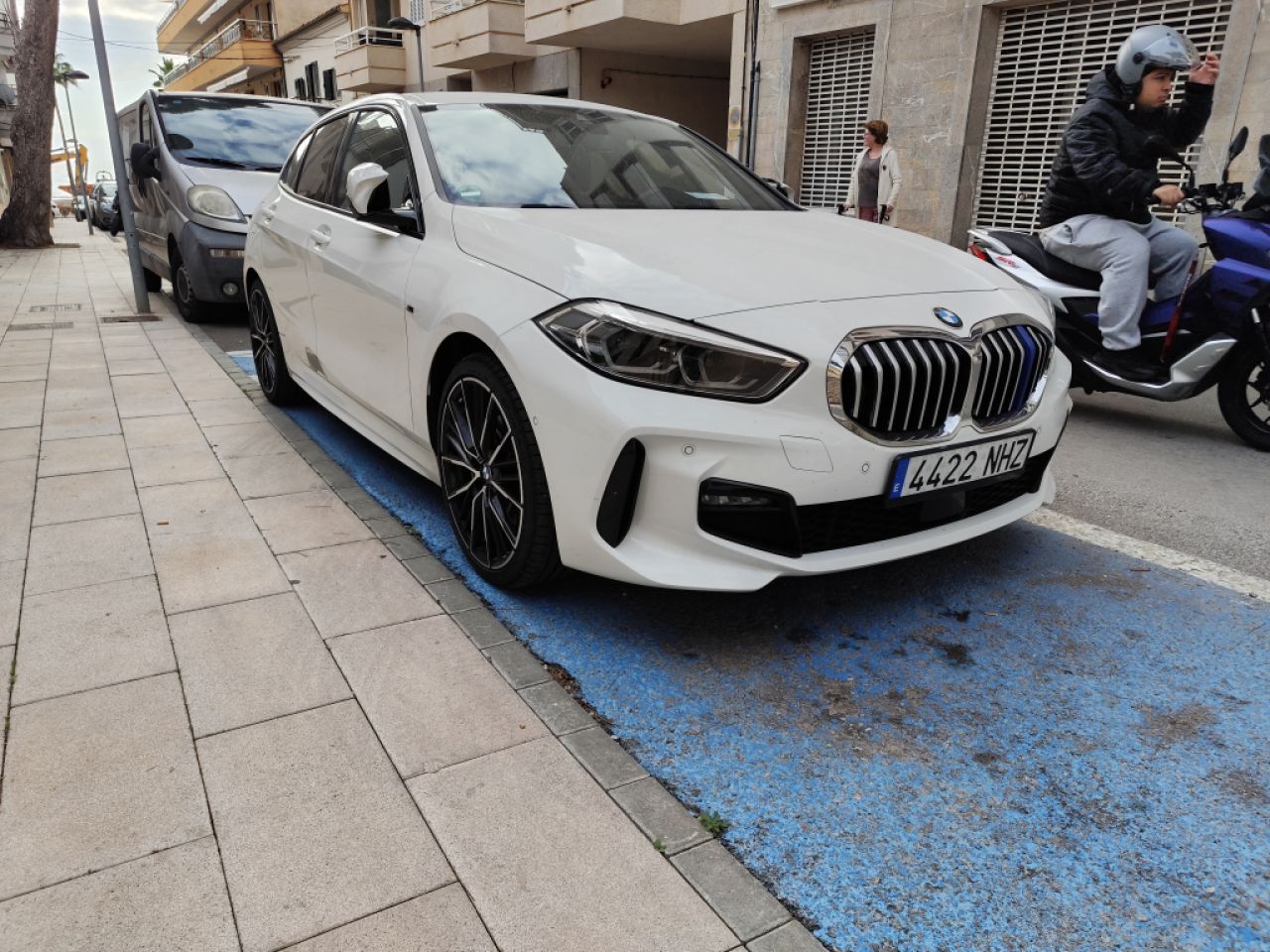 BMW F40 118i Automatic