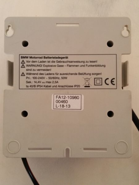 BMW Ladegerät