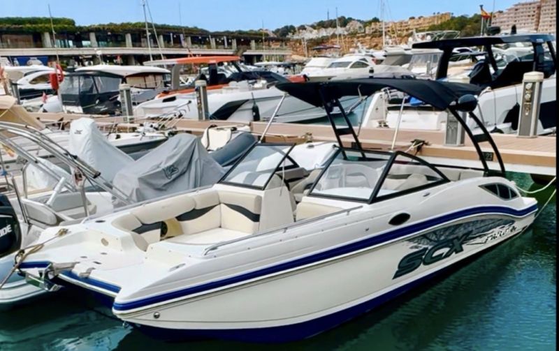 Barco Starcraft SCX 250 – Amarre en Port Adriano