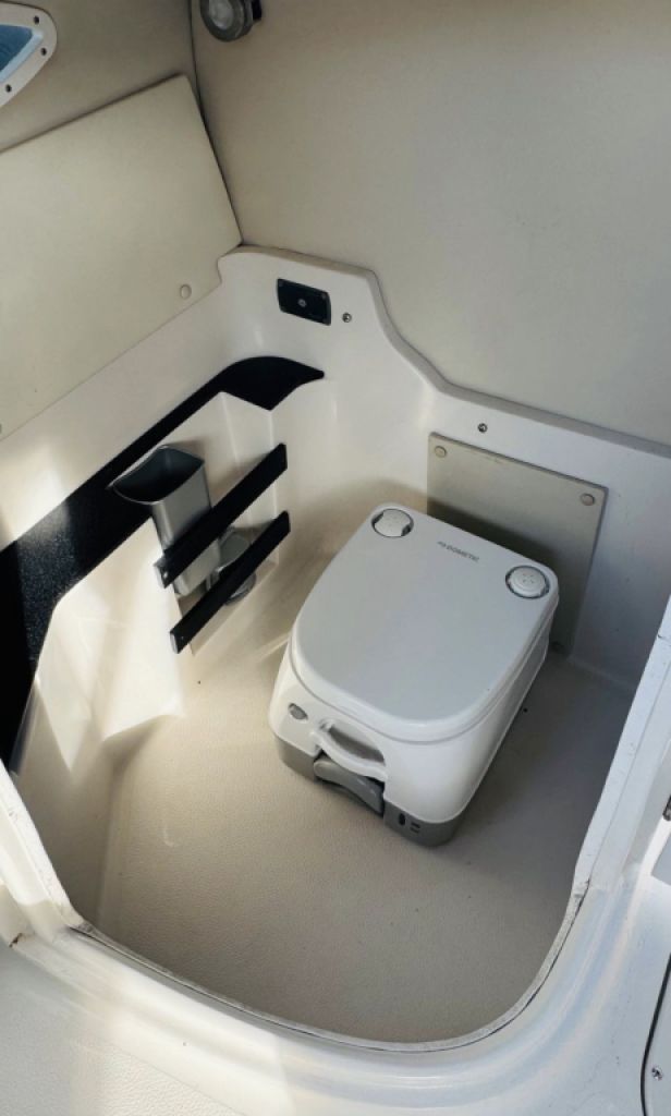 Barco Starcraft SCX 250 – Amarre en Port Adriano