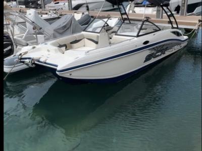 Barco Starcraft SCX 250 – Amarre en Port Adriano