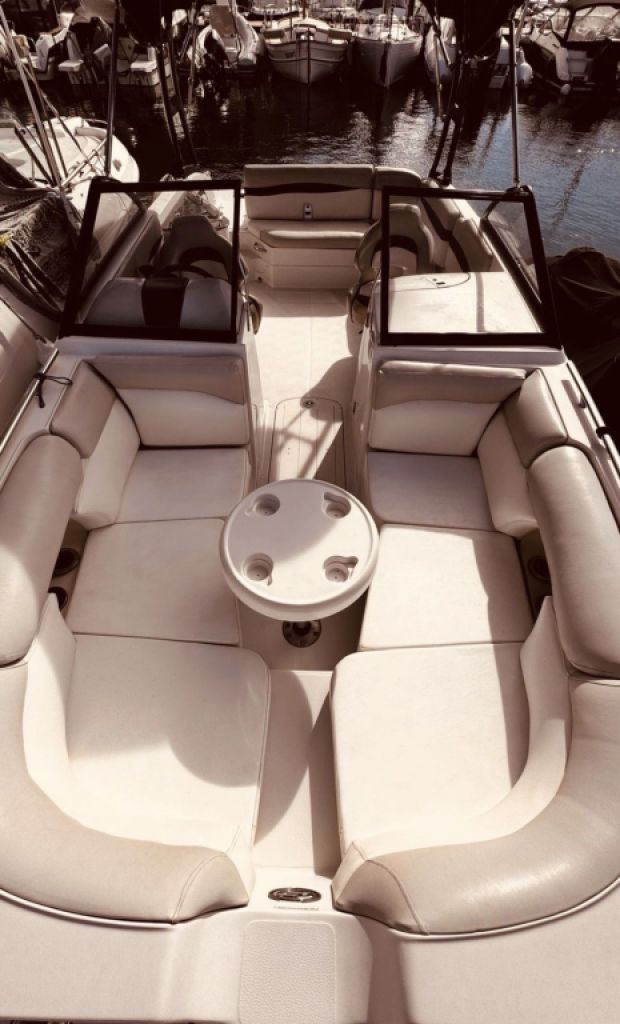 Barco Starcraft SCX 250 – Amarre en Port Adriano