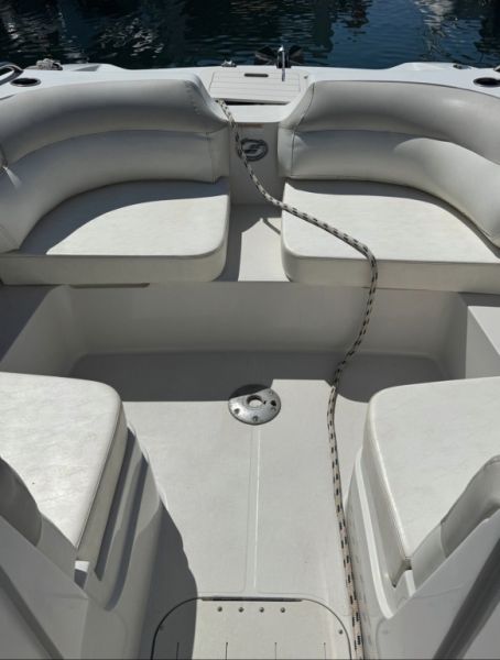 Barco Starcraft SCX 250 – Amarre en Port Adriano