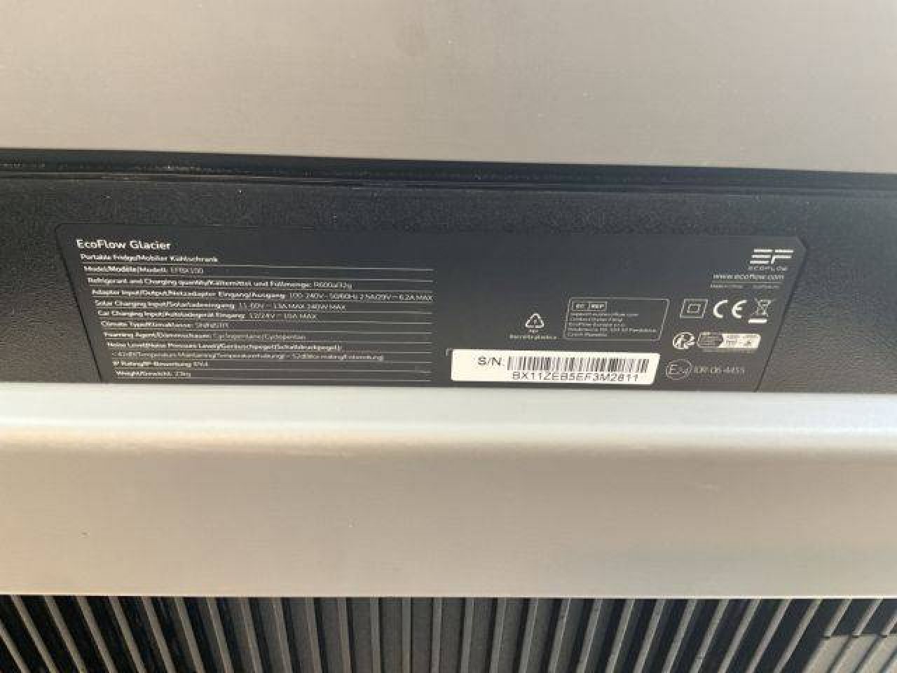 Bootkühlschrank EcoFlow GLACIER mit Eiswürfelbereiter NP 1398 € wie neu