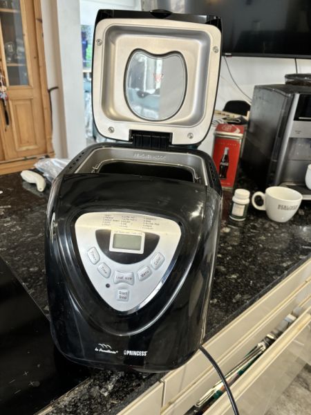 Fully automatic bread maker Princess