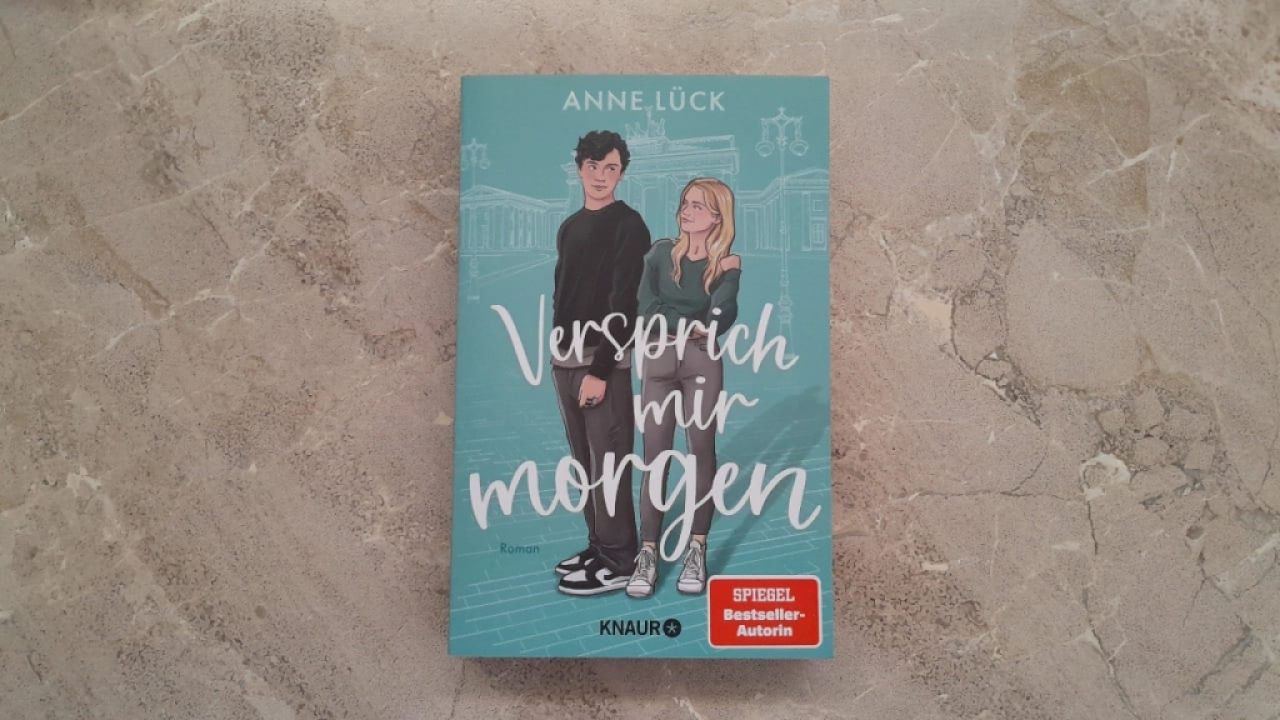 Bücher (Julia Kuhn, Anne Lück und Kristina Moninger)