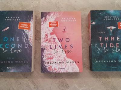 Bücher (Julia Kuhn, Anne Lück und Kristina Moninger)