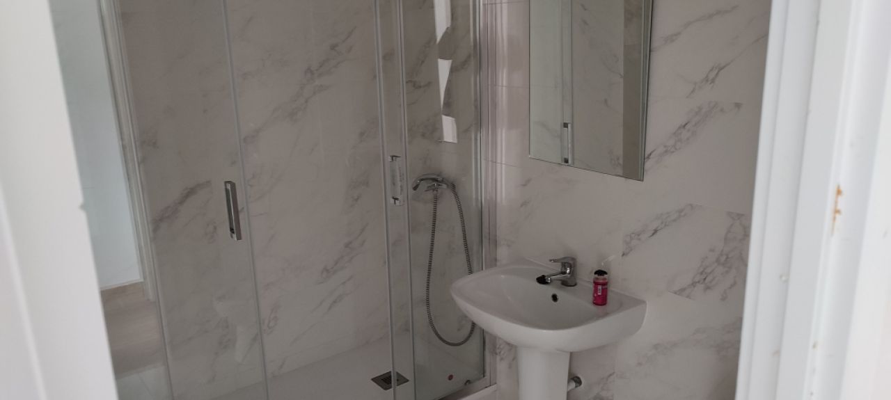 Büroräume günstig zu  vermieten