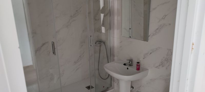 Büroräume günstig zu  vermieten