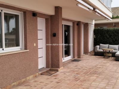 CALA BLAVA: 1 SZ-Wohnung mit 180º-Meerblick in 1. Linie