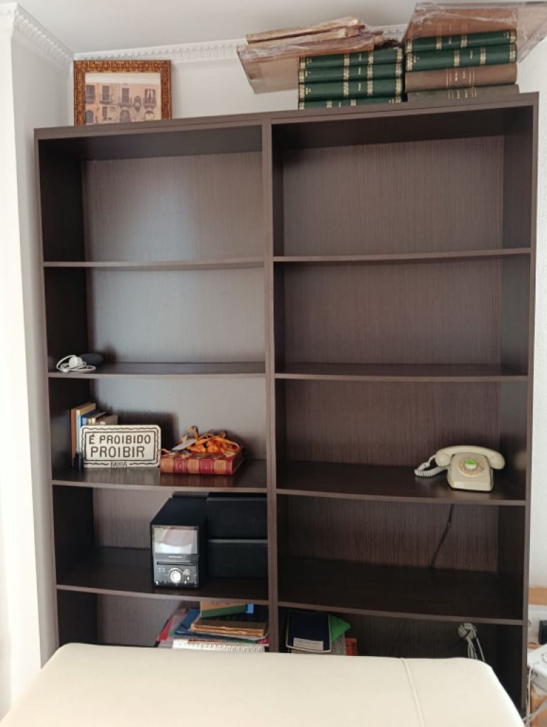 Cala Millor - zu verschenken: Wohnzimmerschrank 213cm - 2 x 80 cm - 30 cm