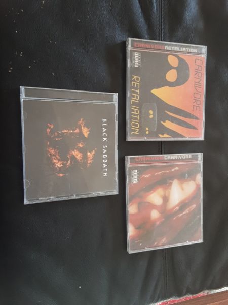 CDs de diversos intérpretes