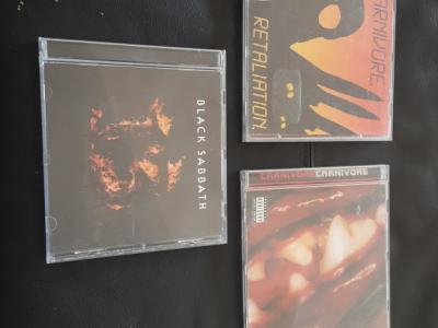 CDs de diversos intérpretes