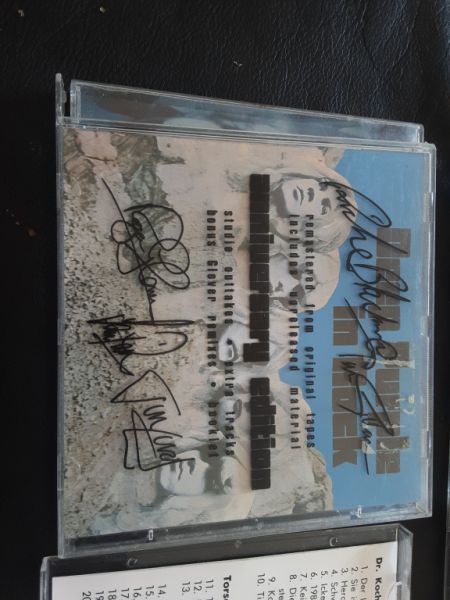 CDs de diversos intérpretes