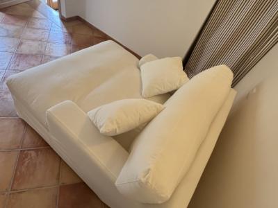 Chaisseslongue, weiß, neuwertig 1,30x1,50m
