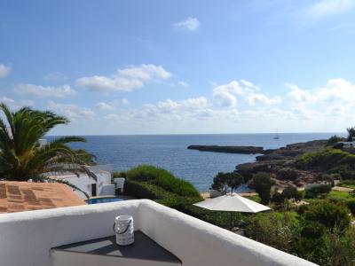 Chalet in 1. Sea line Cala Dor/Es Forti.Sale directly by owner