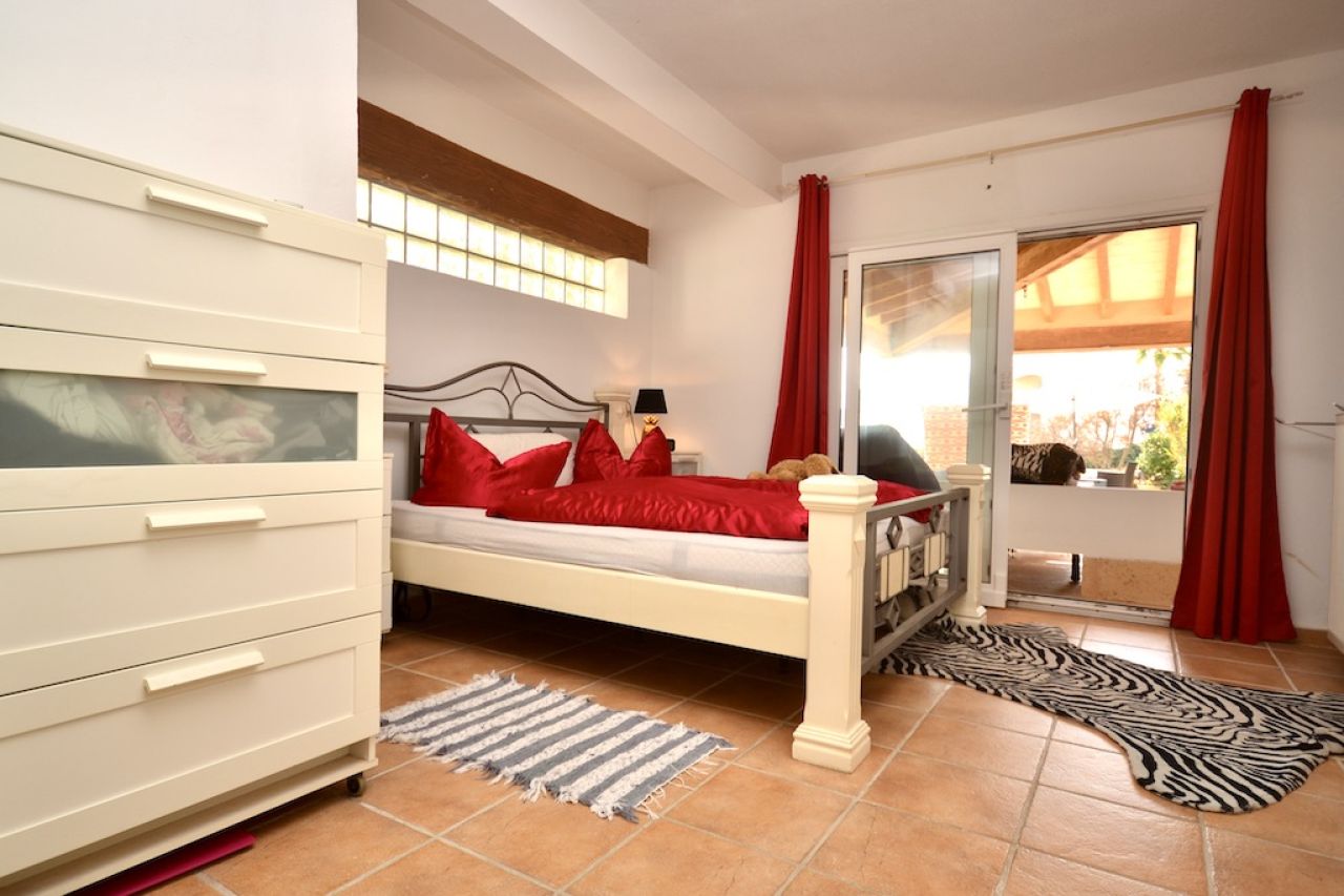 Chalet in 1. Sea line Cala Dor/Es Forti.Sale directly by owner