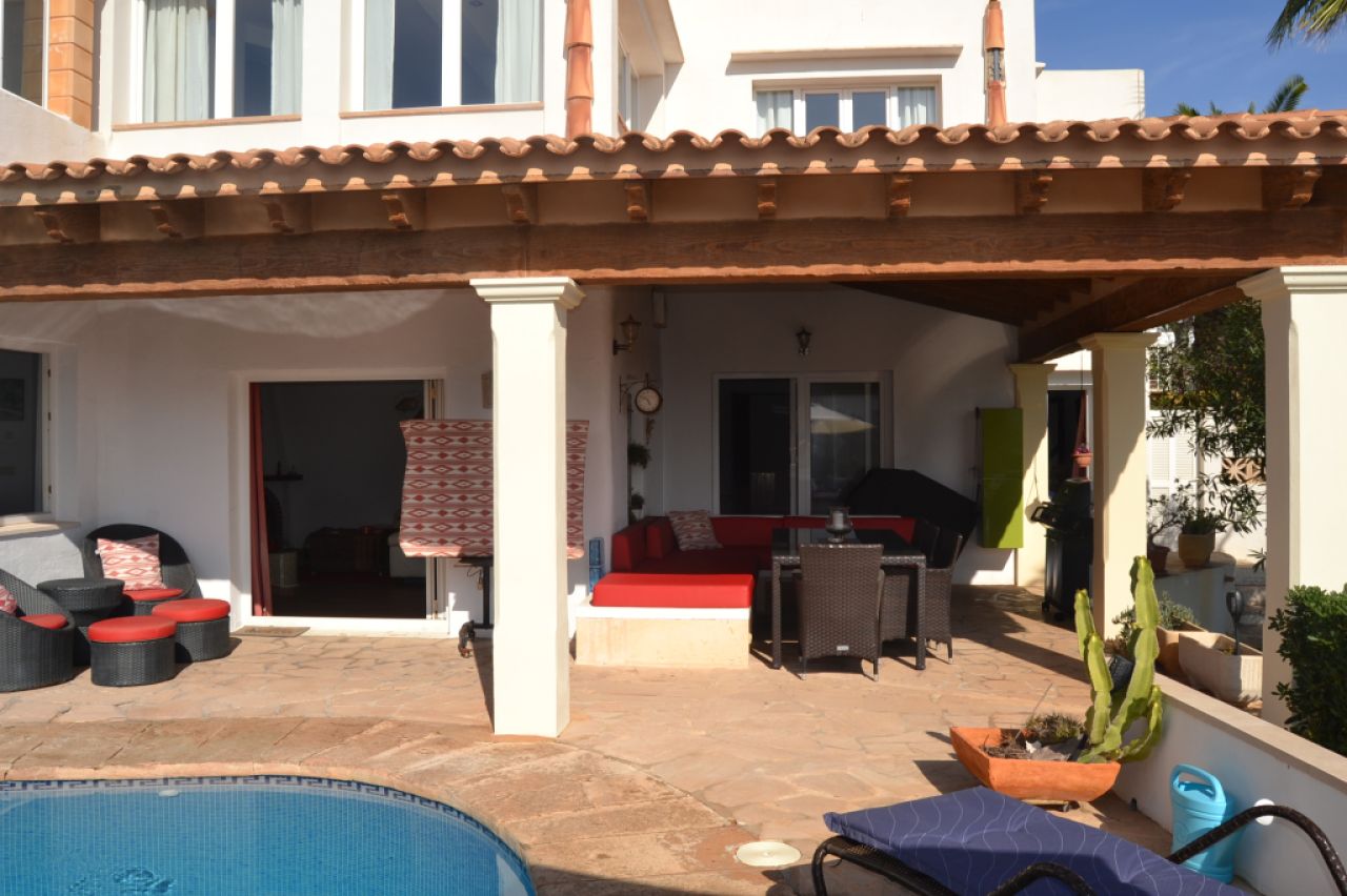 Chalet in 1. Sea line Cala Dor/Es Forti.Sale directly by owner