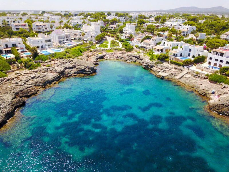 Chalet in 1. Sea line Cala Dor/Es Forti.Sale directly by owner