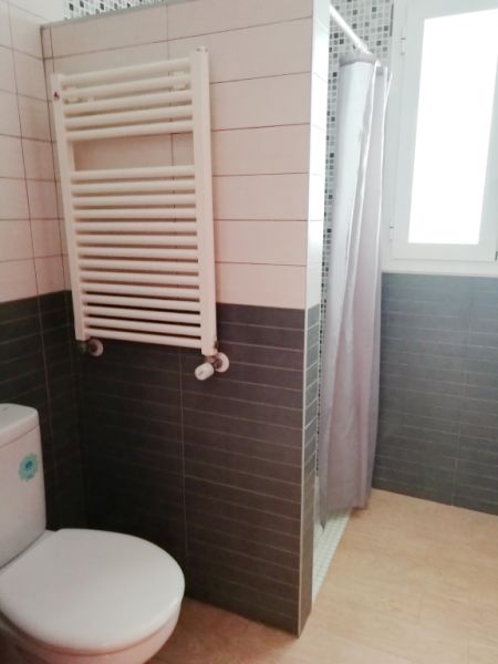 Chalet mit Ferienlizenz in 1. Küstenlinie in Cala Dor-- CH 50 a