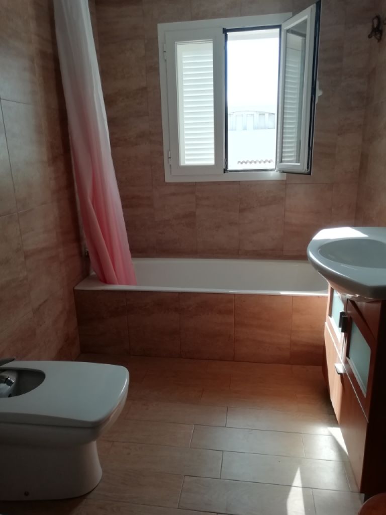 Chalet mit Ferienlizenz in 1. Küstenlinie in Cala Dor-- CH 50 a