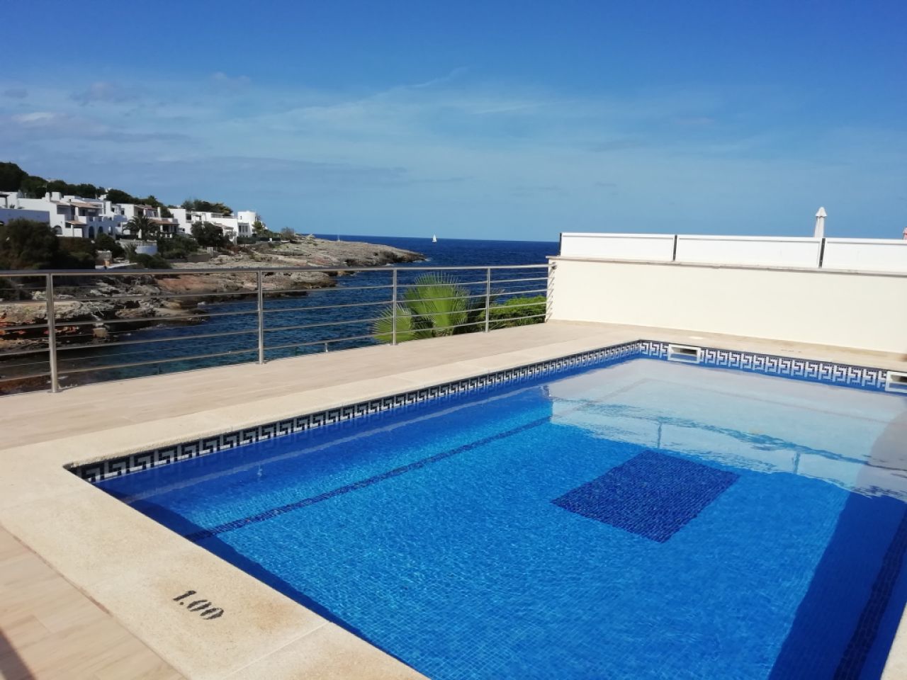 Chalet mit Ferienlizenz in 1. Küstenlinie in Cala Dor-- CH 50 a