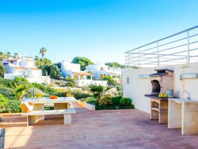 Chalet mit Ferienlizenz in 1. Küstenlinie in Cala Dor-- CH 50 a