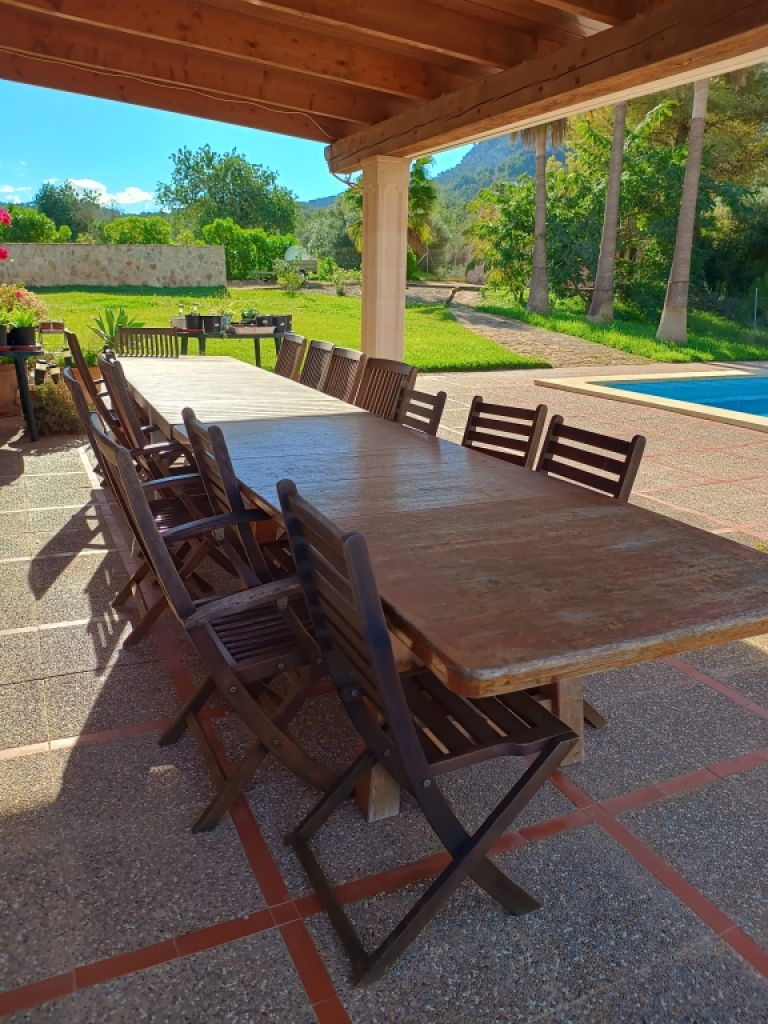 Chalet with Pool and Guest House in Felanitx