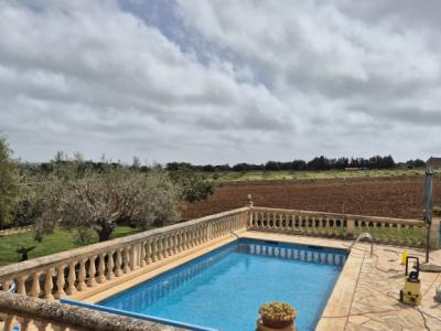 Charmantes Finca mit Pool – Temporäre Wintervermietung