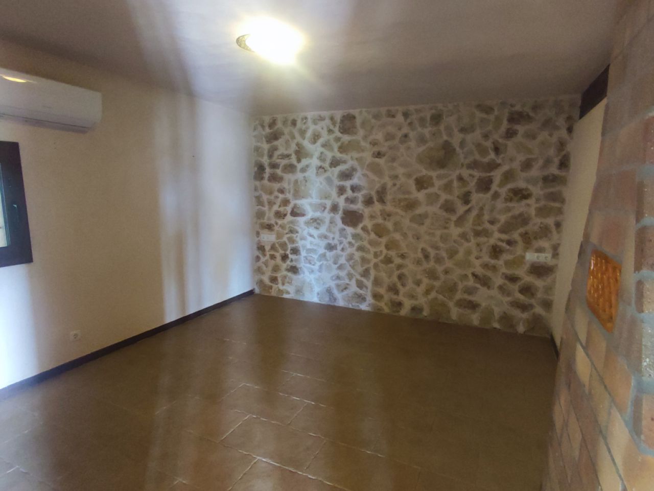 Charmantes Landhaus aus Stein auf großem Grundstück im Raum Inca