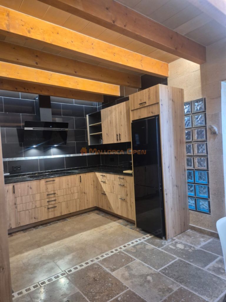 Charmantes renoviertes mallorquinisches Haus in Porto Cristo – Zweite Meereslinie