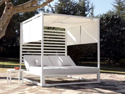 Chill Daybed (NEU), Ausstellungsmodell 195x195x195cm