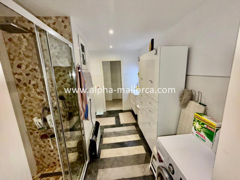 COSTA DE LA CALMA: Komplett sanierte ERDGESCHOSS-WOHNUNG mit 1 SZ in ruhiger Hausgemeinschaft