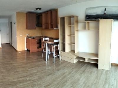 COSTA DE LA CALMA (SANTA PONSA): Renovierungsbedürftiges Studio fussläufig zum Strand