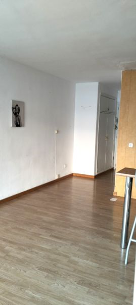 COSTA DE LA CALMA (SANTA PONSA): Renovierungsbedürftiges Studio fussläufig zum Strand