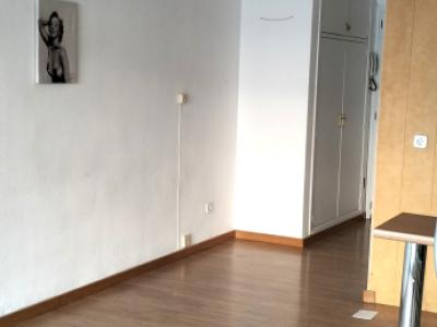 COSTA DE LA CALMA (SANTA PONSA): Renovierungsbedürftiges Studio fussläufig zum Strand