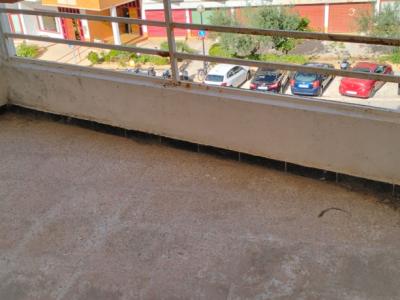 COSTA DE LA CALMA (SANTA PONSA): Renovierungsbedürftiges Studio fussläufig zum Strand