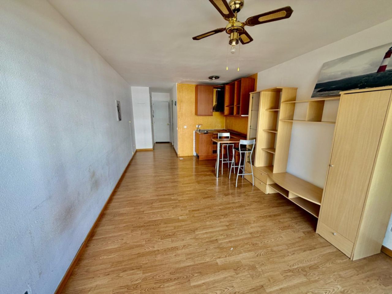 COSTA DE LA CALMA (SANTA PONSA): Renovierungsbedürftiges Studio fussläufig zum Strand