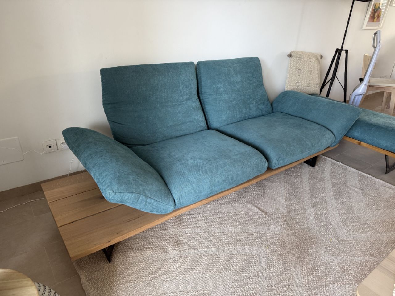 Sofa with additional module