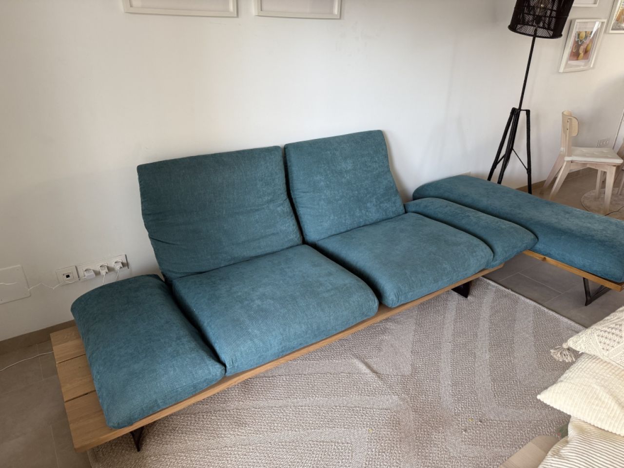 Sofa with additional module