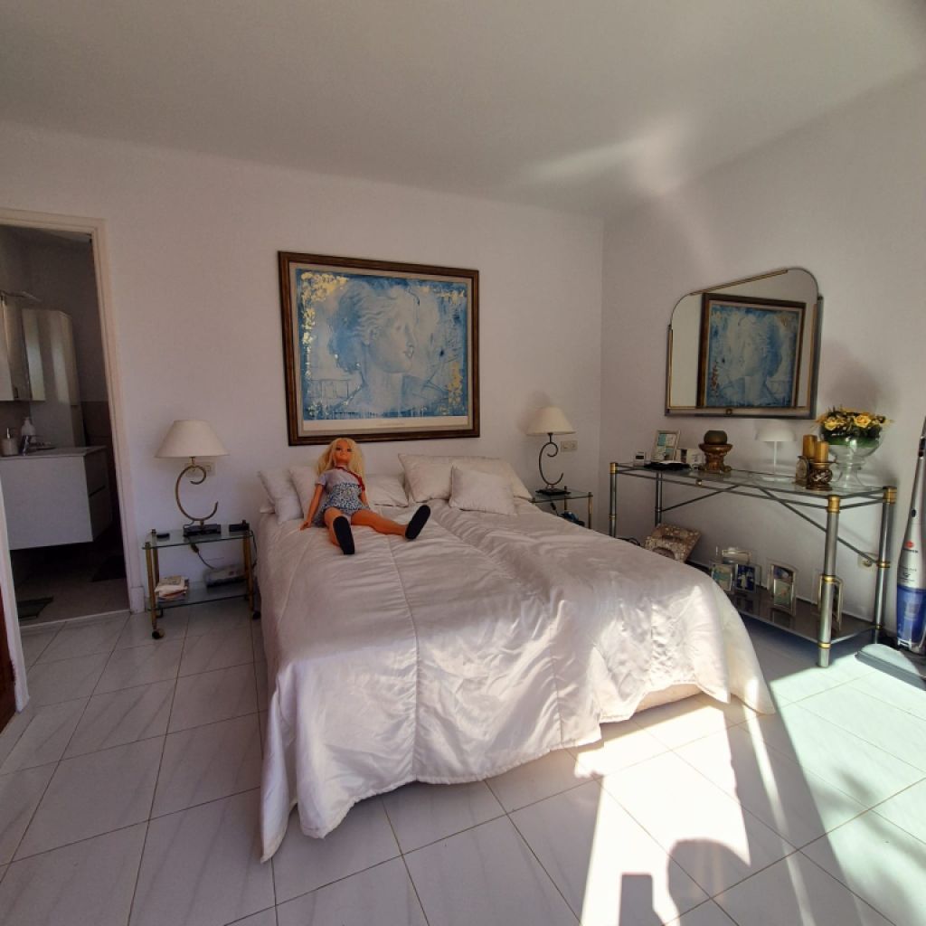 Dachgeschosswohnung mit Meer- und Bergblick in Cala d’Or