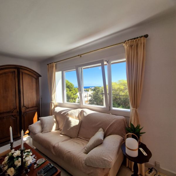 Dachgeschosswohnung mit Meer- und Bergblick in Cala d’Or