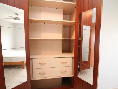 Dachwohnung mit Terrasse auf Garagengeschoss und Abstellraum