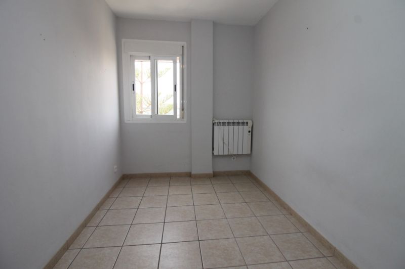 Dachwohnung mit Terrasse auf Garagengeschoss und Abstellraum